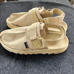 Reebok Sandal Mule in Tan Canvas with Strap